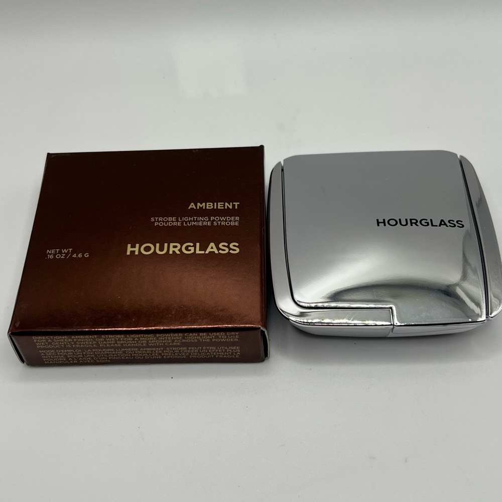 Hourglass ambient strobe brilliant lighting powder 0.16oz/4.6g